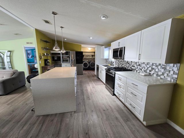 5192 Amy Lane, Fort Pierce, FL 34946