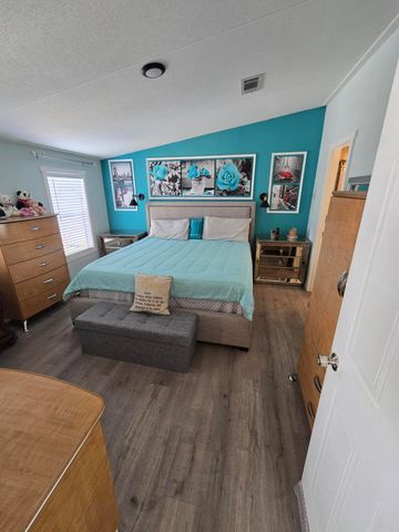 5192 Amy Lane, Fort Pierce, FL 34946