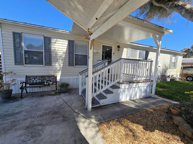 5192 Amy Lane, Fort Pierce, FL 34946