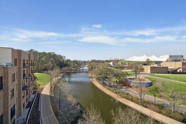 1 Riva Row 406, The Woodlands, TX 77380