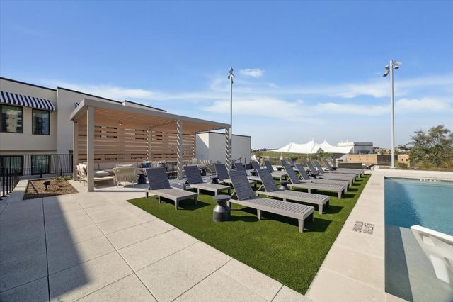 1 Riva Row 406, The Woodlands, TX 77380