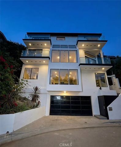 6358 La Rocha, Los Angeles, CA 90068