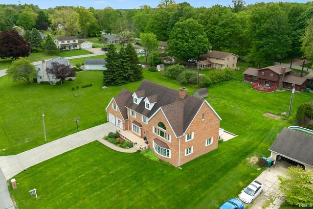 17470 Skyline Drive, South Bend, IN 46614