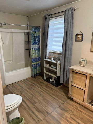 224 KY-746, Frenchburg, KY 40322