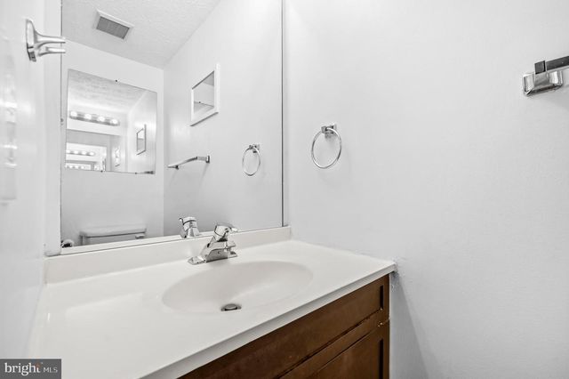 2801 NESTOR CT, Bowie, MD 20716