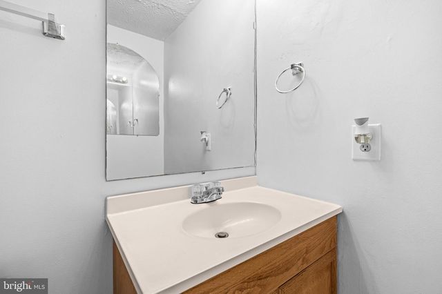 2801 NESTOR CT, Bowie, MD 20716