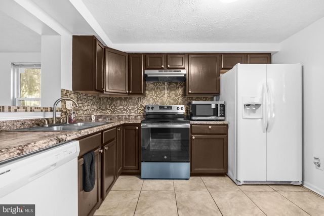 2801 NESTOR CT, Bowie, MD 20716