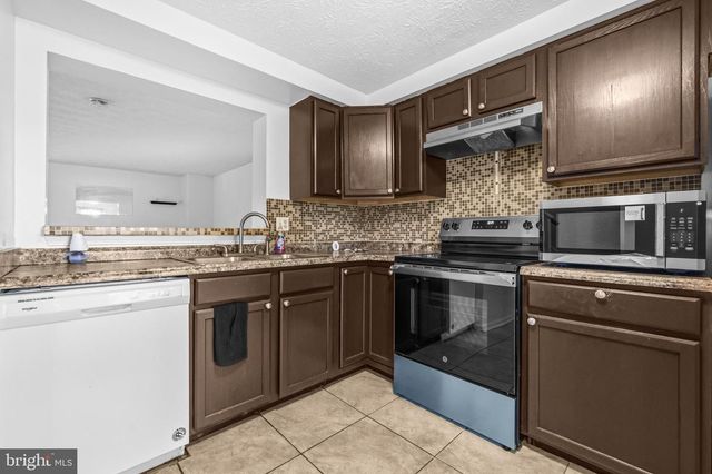 2801 NESTOR CT, Bowie, MD 20716