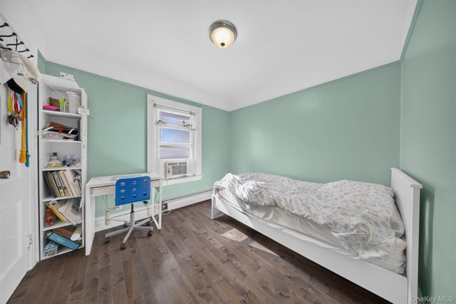 7129 Manse Street, Forest Hills, NY 11375