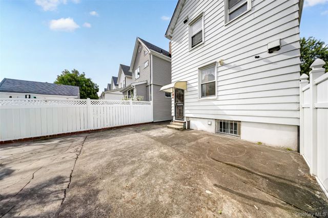 7129 Manse Street, Forest Hills, NY 11375