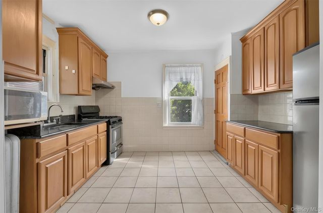 7129 Manse Street, Forest Hills, NY 11375