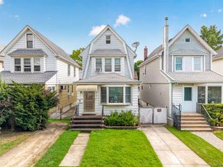 7129 Manse Street, Forest Hills, NY 11375