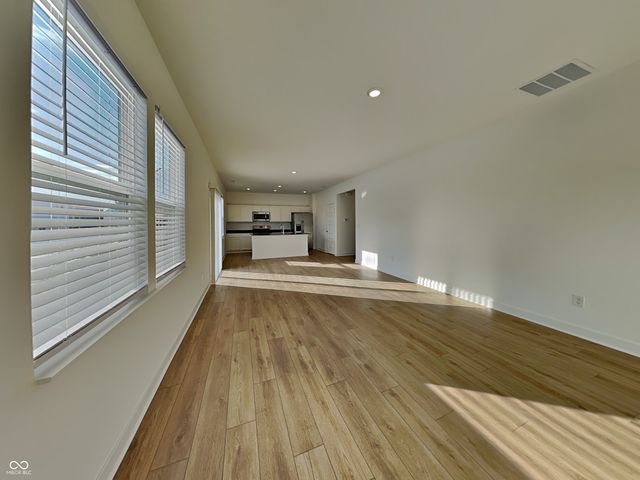 11827 Moorfield Lane, Indianapolis, IN 46235