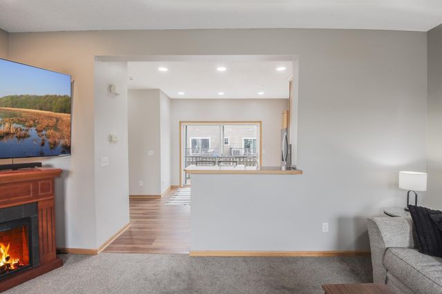 11316 Fergus Street NE E, Blaine, MN 55449