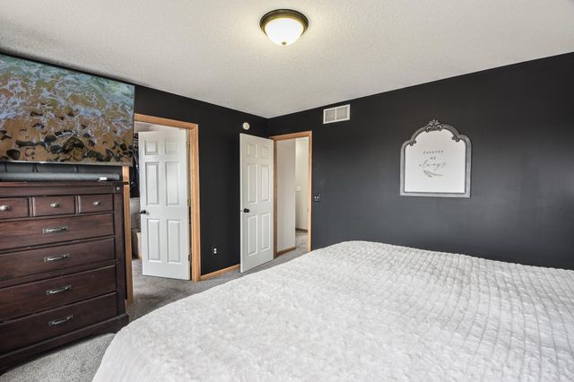 11316 Fergus Street NE E, Blaine, MN 55449