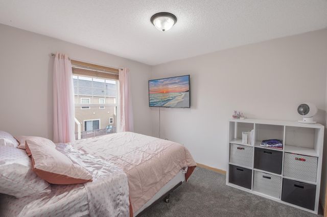 11316 Fergus Street NE E, Blaine, MN 55449