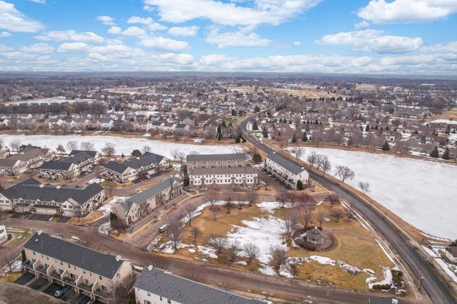 11316 Fergus Street NE E, Blaine, MN 55449