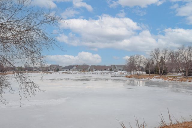 11316 Fergus Street NE E, Blaine, MN 55449