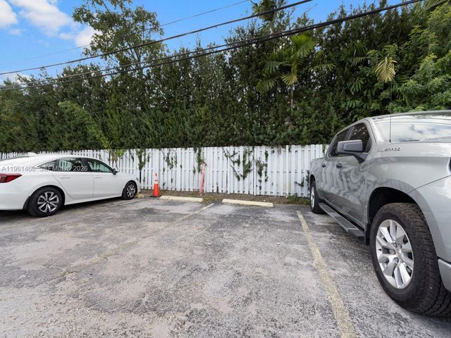 4444 SW 67th Ave 7, Miami, FL 33155