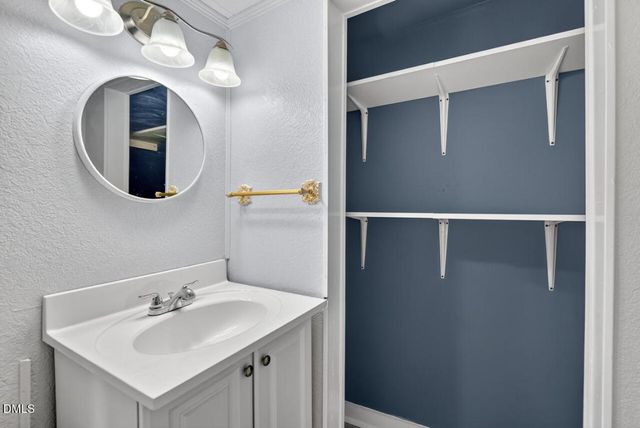 3744 Russell Road, Graham, NC 27253