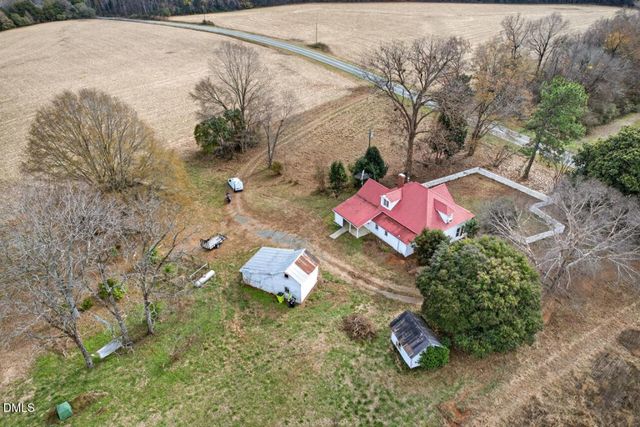 3744 Russell Road, Graham, NC 27253