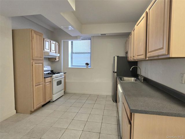 604 Tompkins Avenue 1A, Mamaroneck, NY 10543