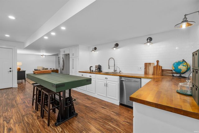 3482 County Road 36, Auburn, IN 46706
