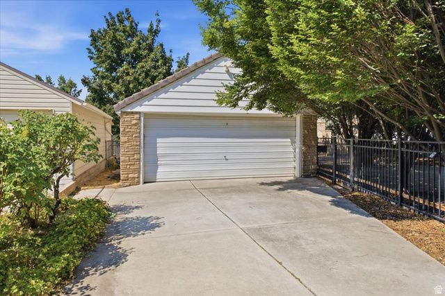 2235 E 3380 S, Millcreek, UT 84109