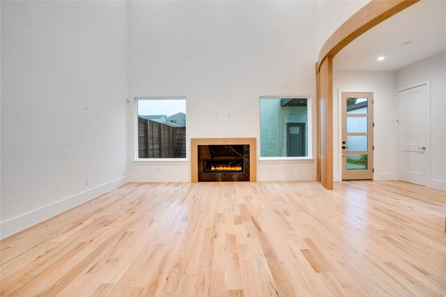 3321 Walchard Court, Dallas, TX 75229