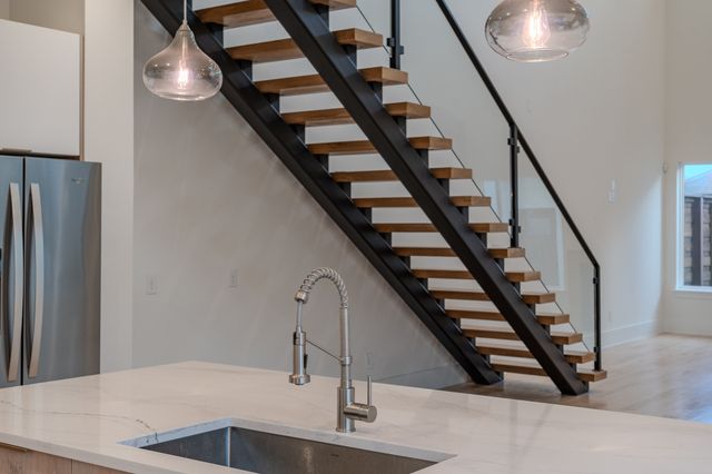 3321 Walchard Court, Dallas, TX 75229