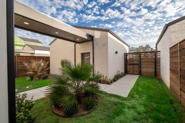 3321 Walchard Court, Dallas, TX 75229