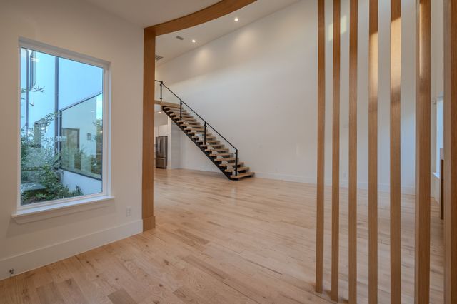 3321 Walchard Court, Dallas, TX 75229