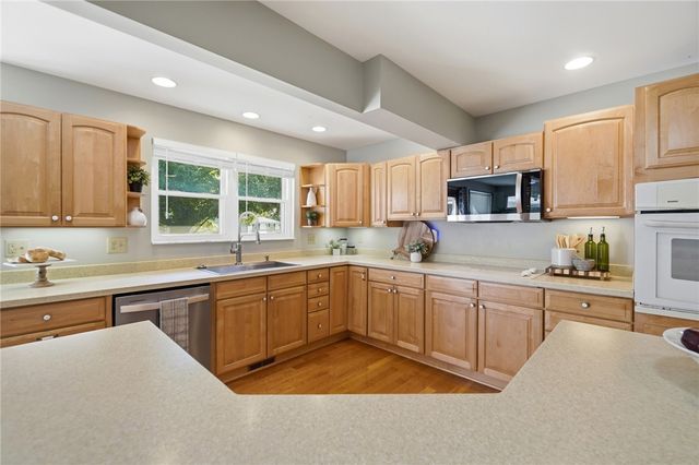 6820 Rhineview Court, Miami Twp, OH 45459