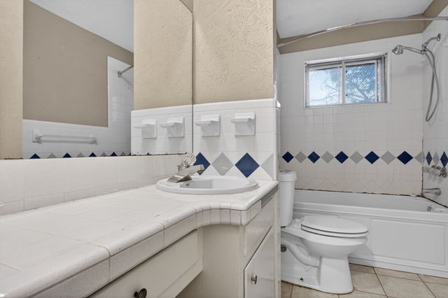 5732 Bonnie Wayne Street, Haltom City, TX 76117