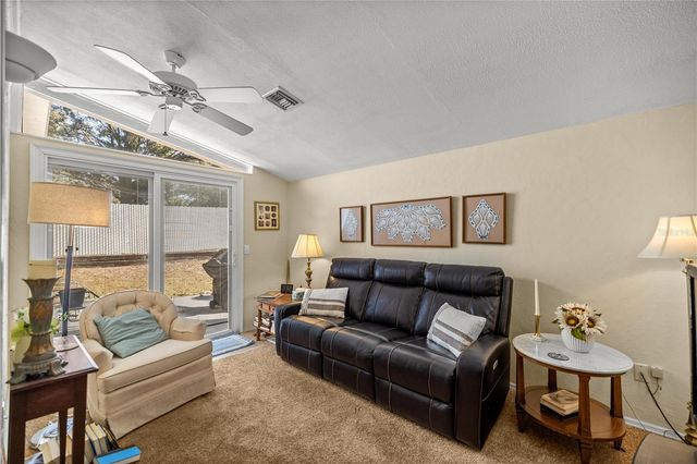 3800 E SILVER SPRINGS BOULEVARD 10, Ocala, FL 34470