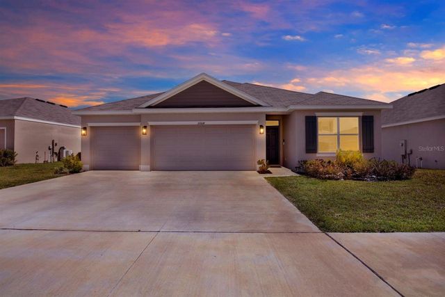 35514 MAHWAH AVE, Dade City, FL 33525
