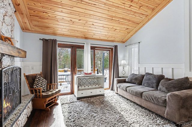 4738 Willow Bend Road, Oscoda, MI 48750