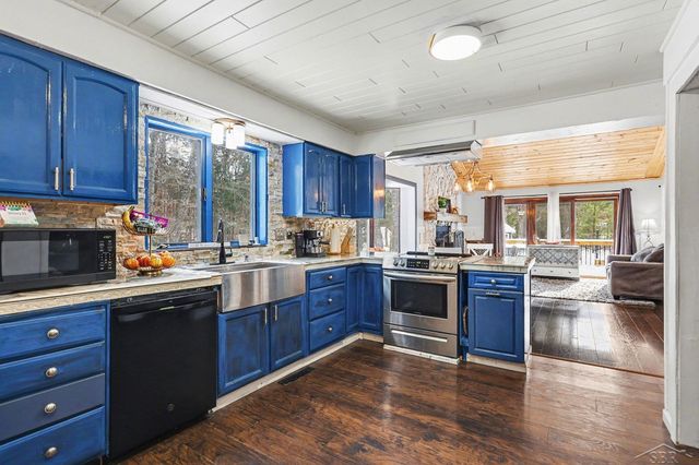 4738 Willow Bend Road, Oscoda, MI 48750