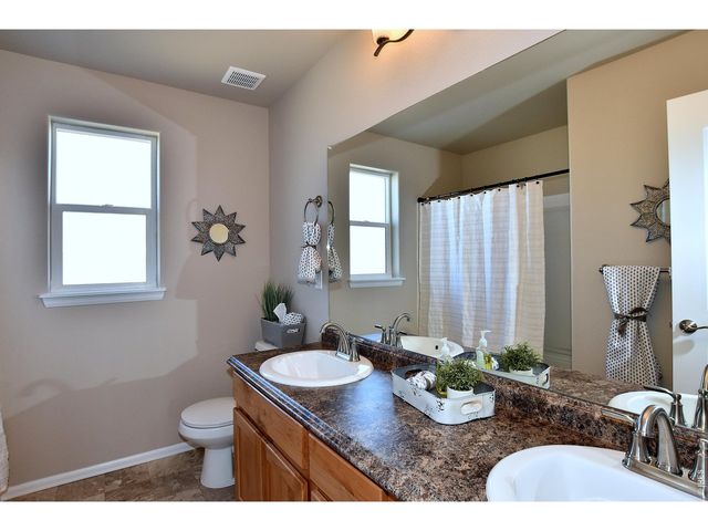 614 85th Ave, Greeley, CO 80634