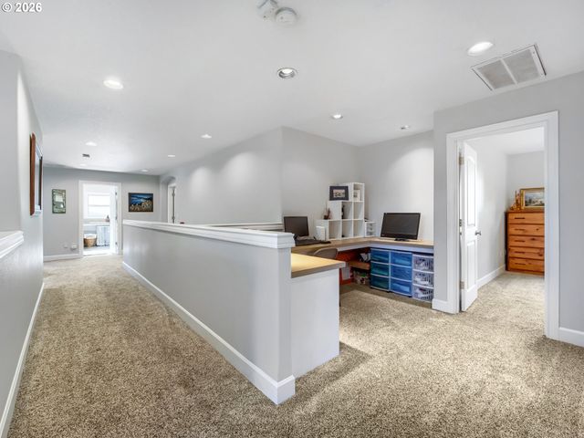28537 Sw MORNINGSIDE Ave, Wilsonville, OR 97070