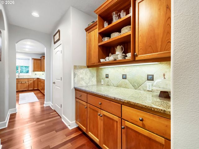 28537 Sw MORNINGSIDE Ave, Wilsonville, OR 97070