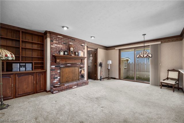 3516 Meadowbrook Drive, Lorain, OH 44053