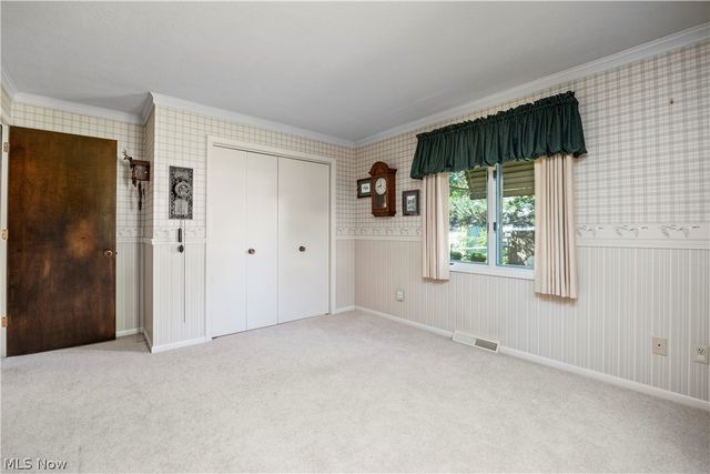 3516 Meadowbrook Drive, Lorain, OH 44053