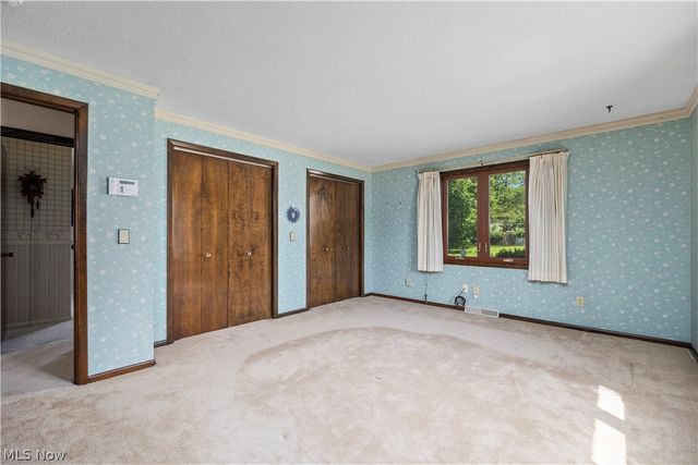 3516 Meadowbrook Drive, Lorain, OH 44053