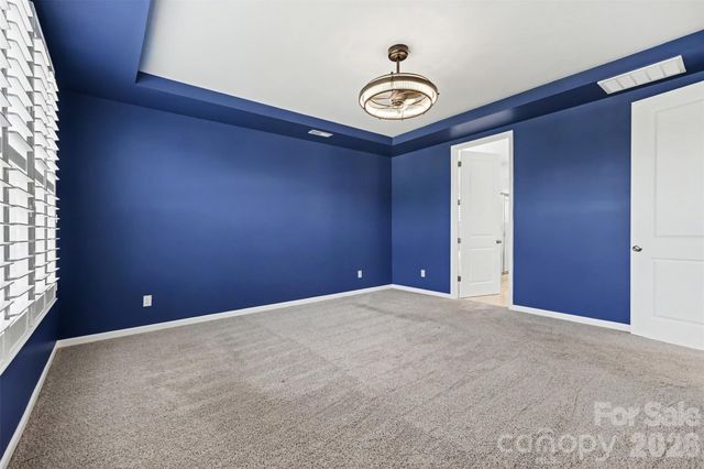 8017 Creek Park Drive, Denver, NC 28037