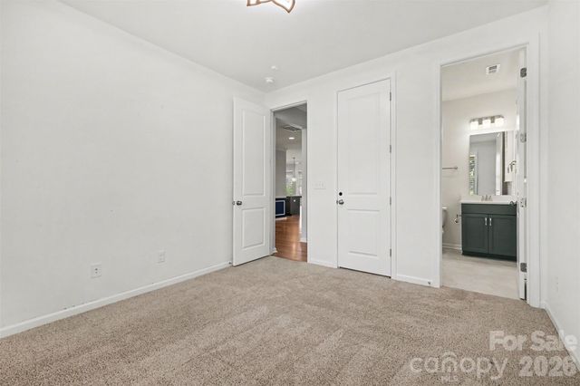 8017 Creek Park Drive, Denver, NC 28037