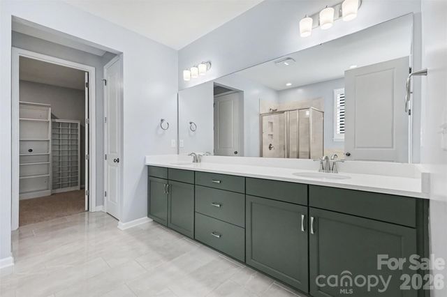 8017 Creek Park Drive, Denver, NC 28037