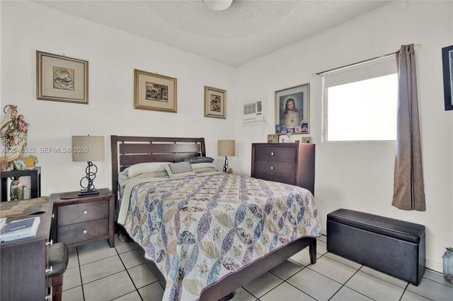 829 SW 19th Avenue, Miami, FL 33135