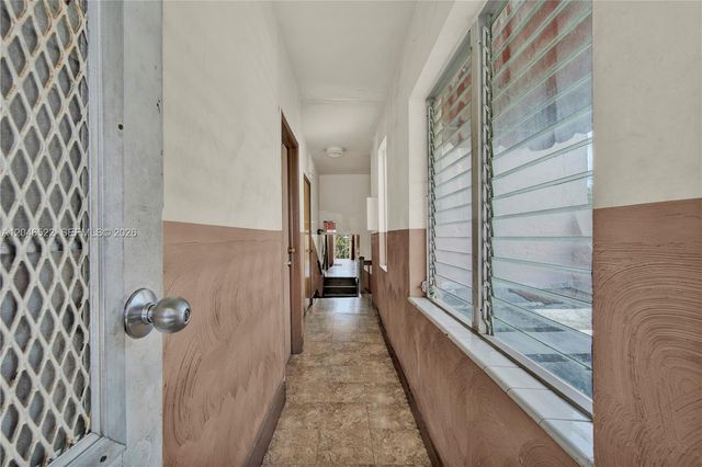 829 SW 19th Avenue, Miami, FL 33135