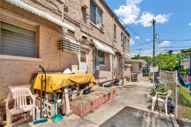 829 SW 19th Avenue, Miami, FL 33135